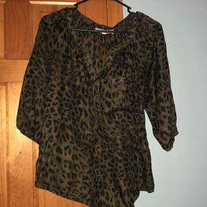 Ann Taylor LOFT black and dark green cheetah print